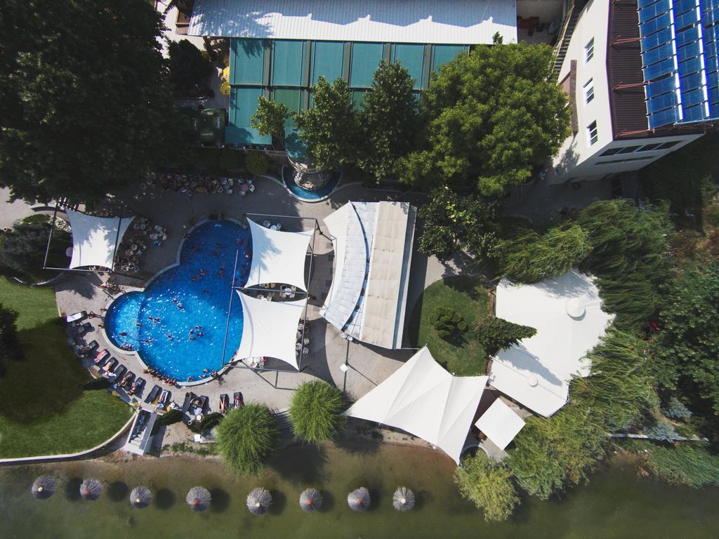 Romantique Veles Hotel ภายนอก รูปภาพ