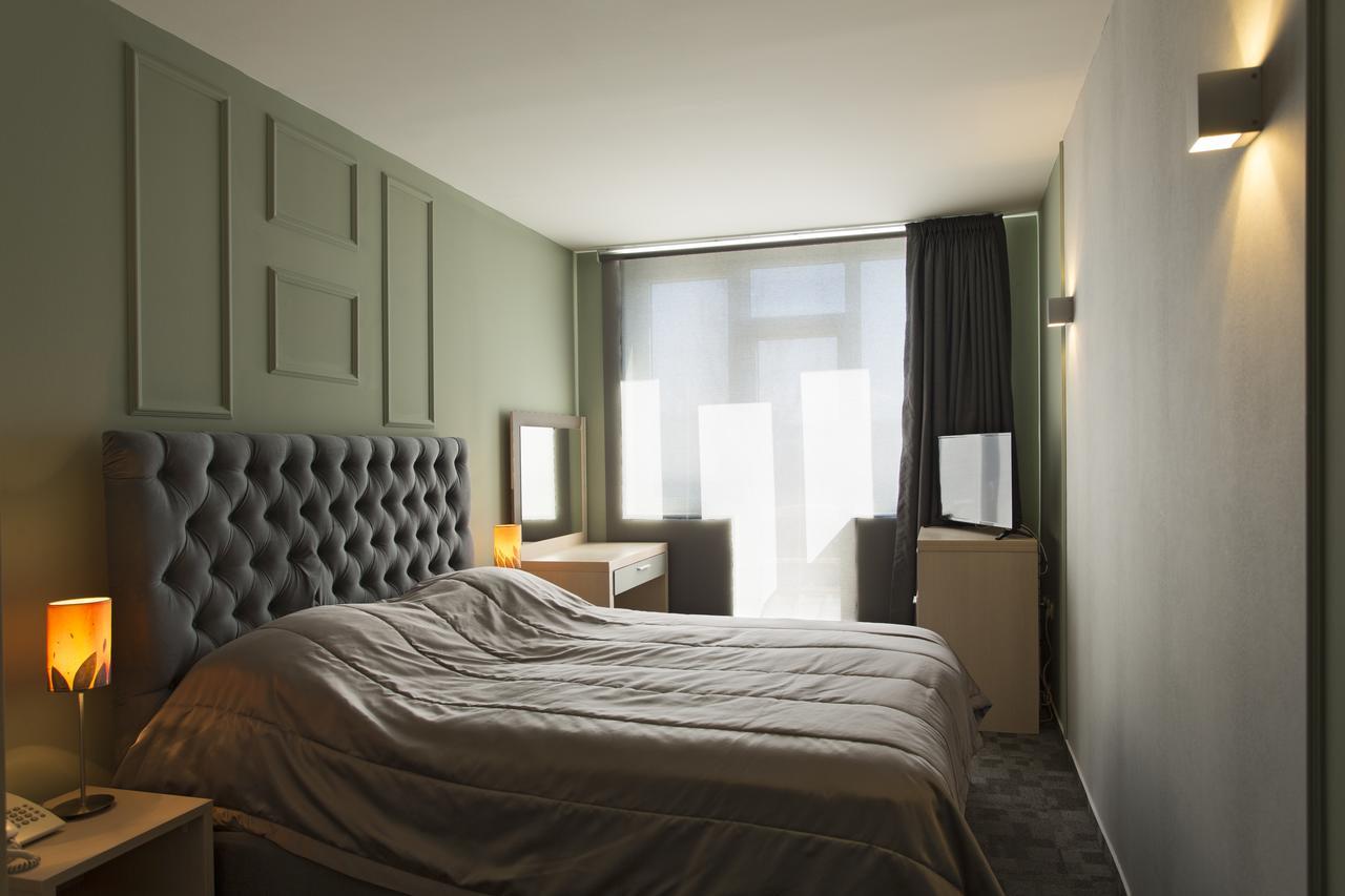 Romantique Veles Hotel ภายนอก รูปภาพ
