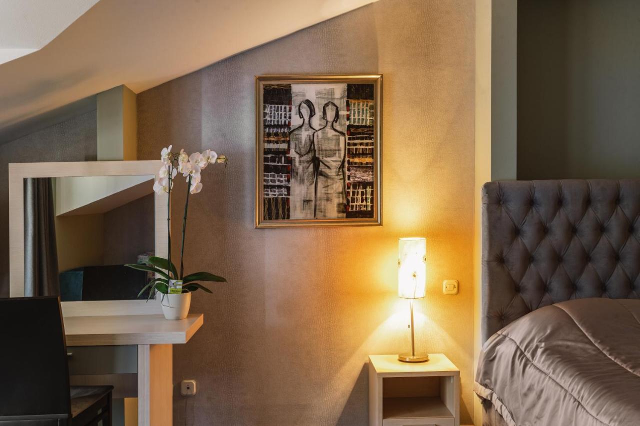 Romantique Veles Hotel ภายนอก รูปภาพ