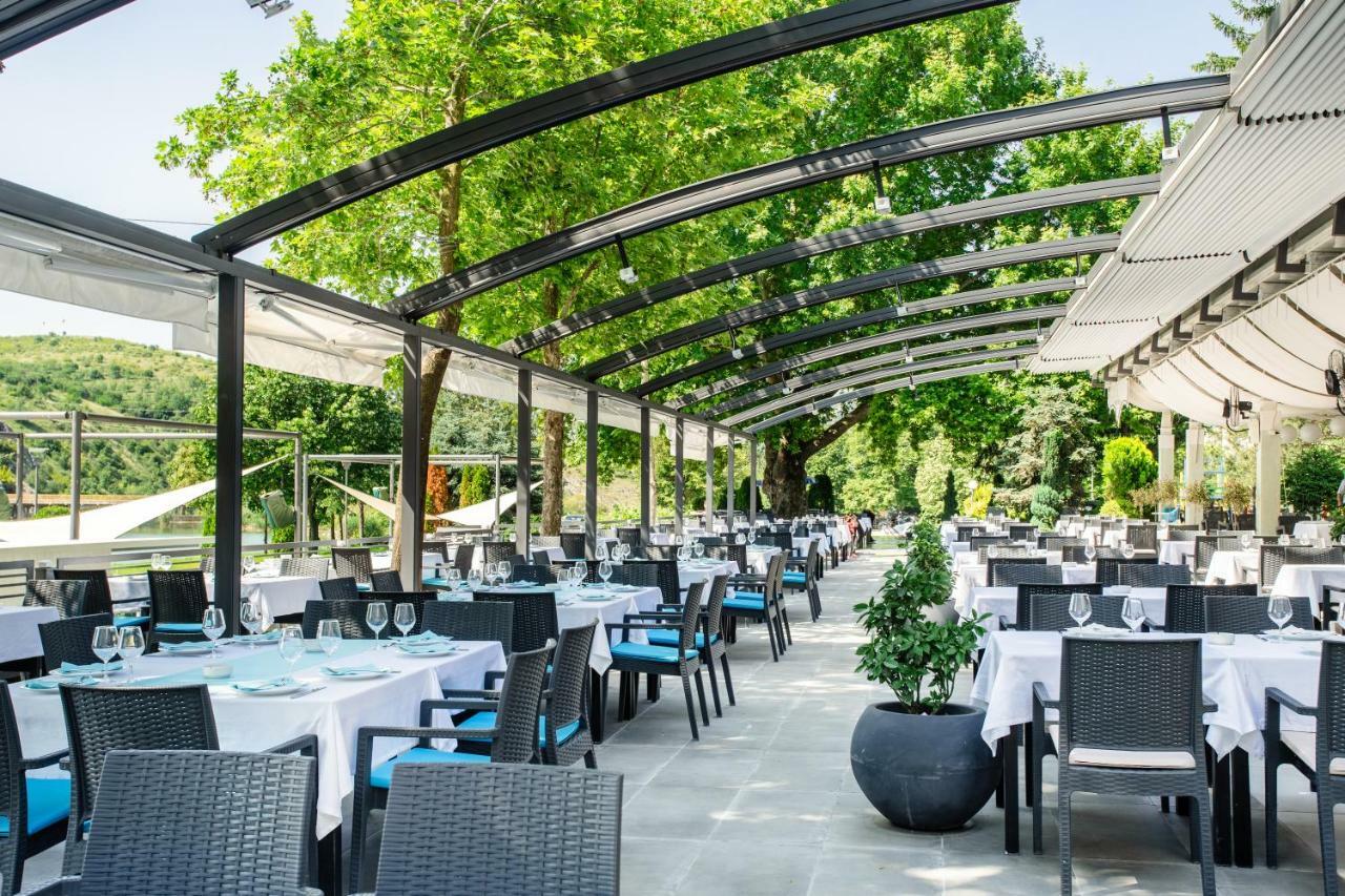 Romantique Veles Hotel ภายนอก รูปภาพ